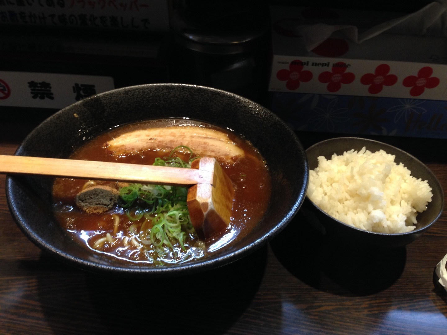 堺東の商店街のラーメン屋さんと言えば純風殿である 大阪南部の堺市や南河内郡のおすすめの観光や名所旧跡や名物の神社や１円パチンコ屋やラーメン 屋の有名所や百舌鳥古市古墳群の紹介です